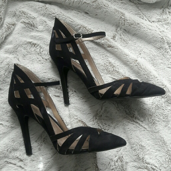Lulus Shoes - Black Pointed Heels